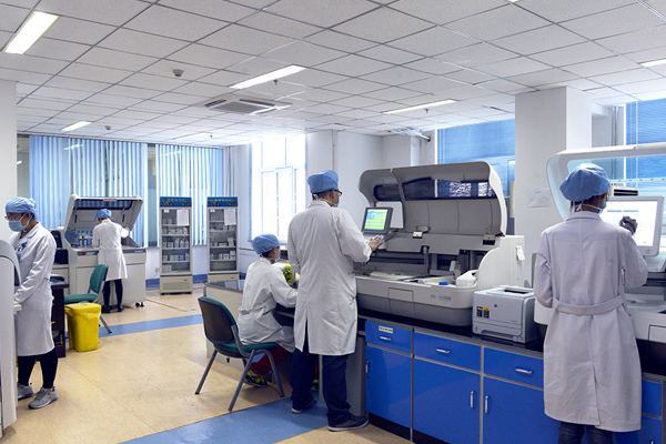 醫(yī)院檢驗科建設(shè)有哪些科室？